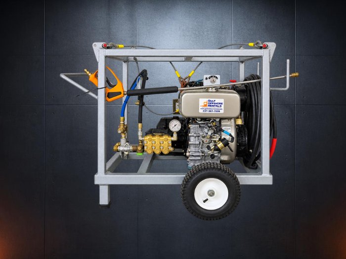 Diesel powered 3,000 psi pressure washer